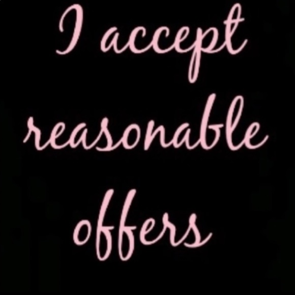 Nell Hill’s O Christmas Tree Hardcover Book - Picture 16 of 16